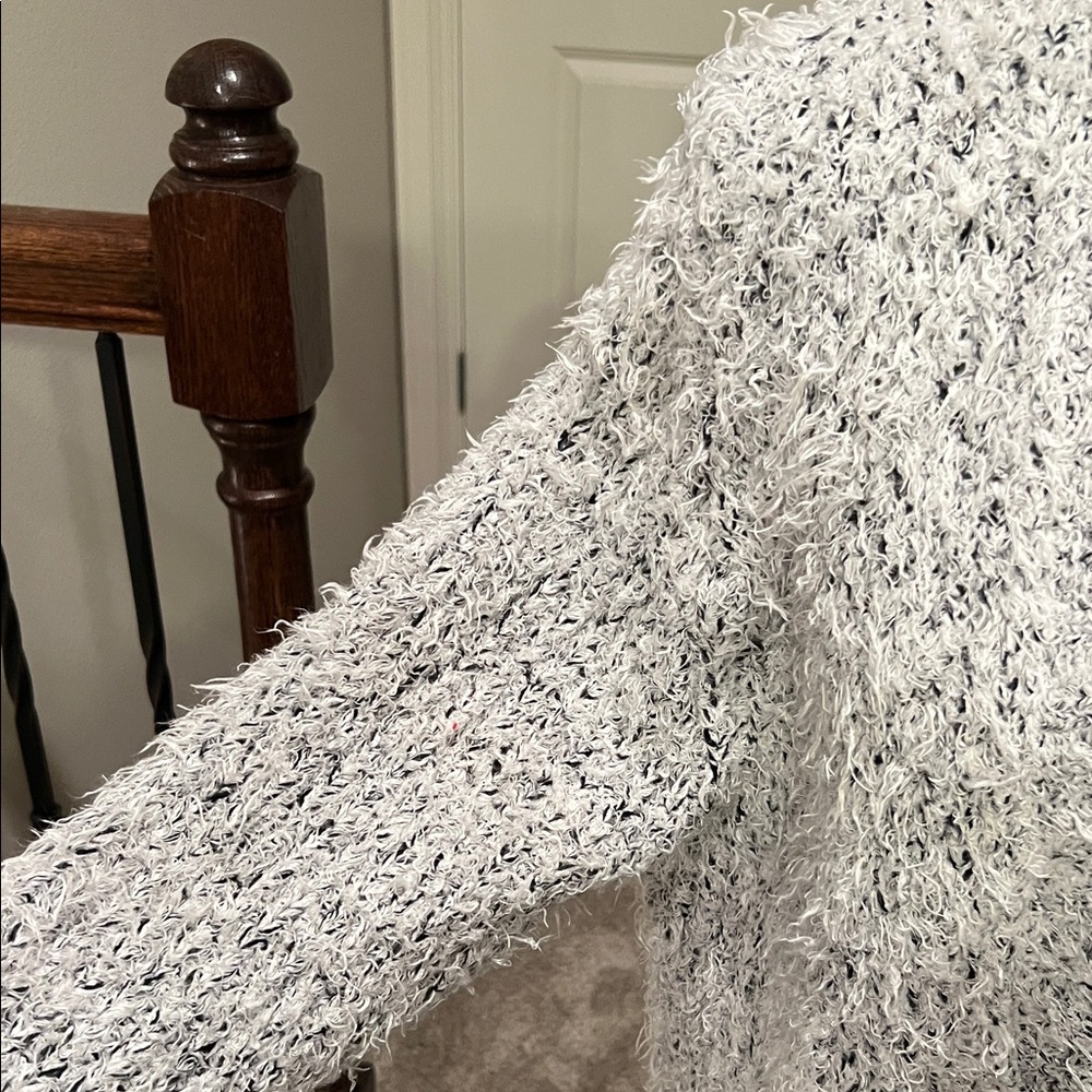 Kensie White Fuzzy Cardigan - Picture 6 of 12